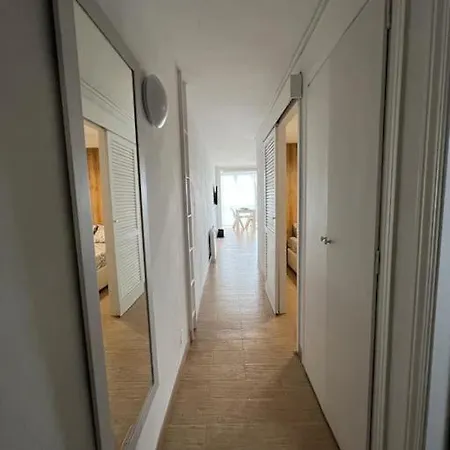 A 10 Min De La Playa - Parking Privado