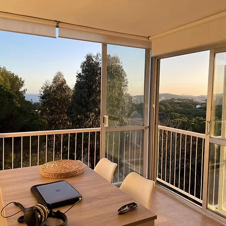 Apartamento A 10 Min De La Playa - Parking Privado